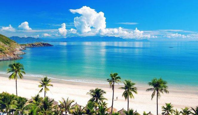 Bãi Biển Nhũ Tiên Bãi Biển Nhũ Tiên