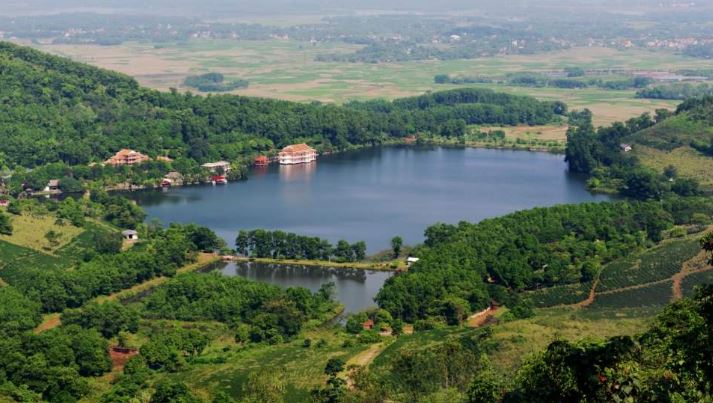 Núi Hàm Lợn - Điểm Đến Tận Hưởng Cảnh Đẹp Hữu Tình Gần Hà Nội Núi Hàm Lợn - Điểm Đến Tận Hưởng Cảnh Đẹp Hữu Tình Gần Hà Nội