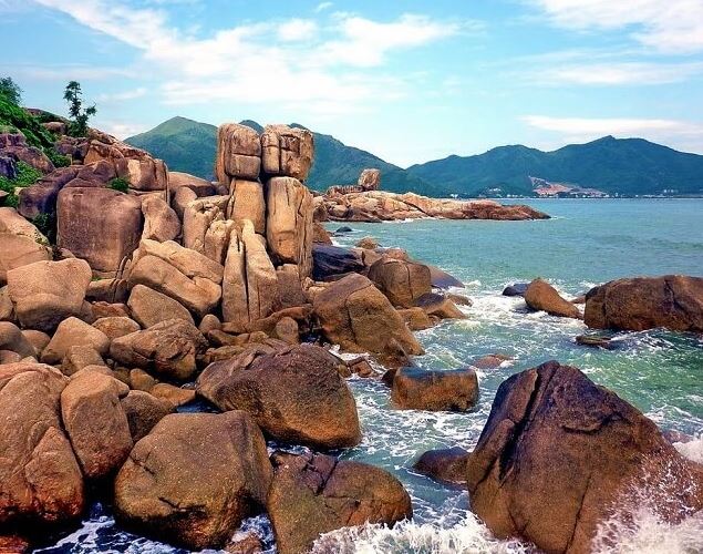 Hòn Chồng – Hòn Vợ Hòn Chồng – Hòn Vợ