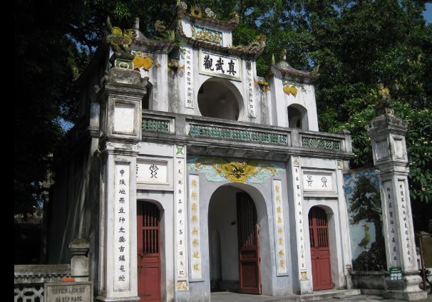 Đền Quán Thánh