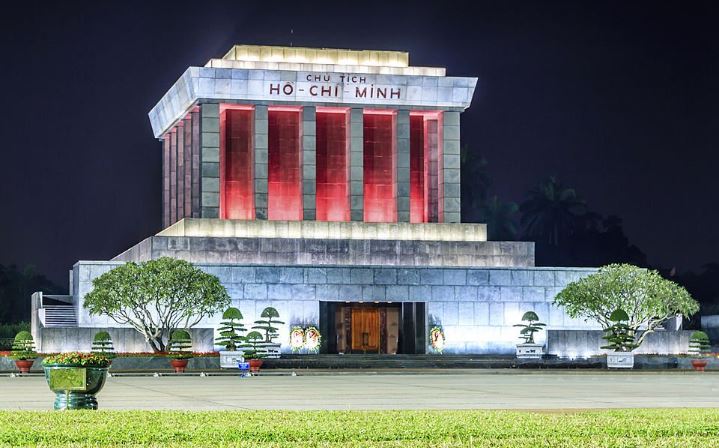 Quảng trường Ba Đình và Lăng Bác Quảng trường Ba Đình và Lăng Bác